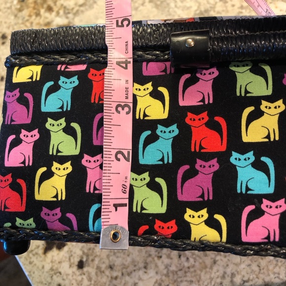 Colorful Cat Patterned Sewing Box - Picture 6 of 14